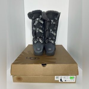 UGG Bailey Bow Grey Tall Boots, Size 9.